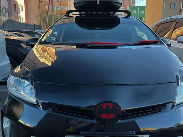 Toyota Prius 30