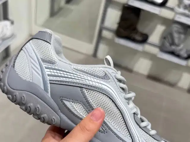 Fila шинэ пүүз, Улаанбаатар — Баянзүрх — Баянзүрх дүүрэг