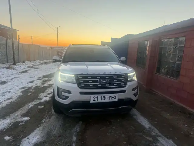 Ford Explorer