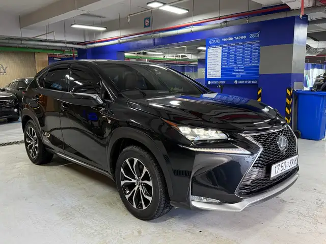 Lexus NX
