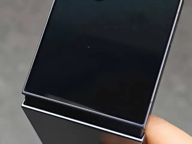 Samsung galaxy z flip 7, Улаанбаатар — Хан-Уул — Яармаг