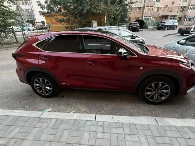 Lexus NX