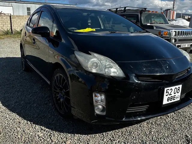Toyota Prius 30