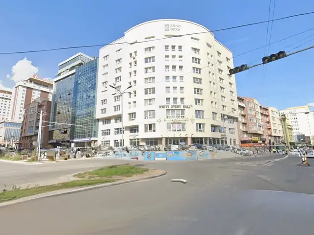Бгд grand plaza-н зүүн талд эрхи төв-д оффис үйлчилгээний талбай 68мкв, Улаанбаатар — Баянгол — 2-р хороо