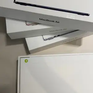 Apple 13.6, Apple M5, 512 GB RAM, Улаанбаатар — Хан-Уул — Хурд