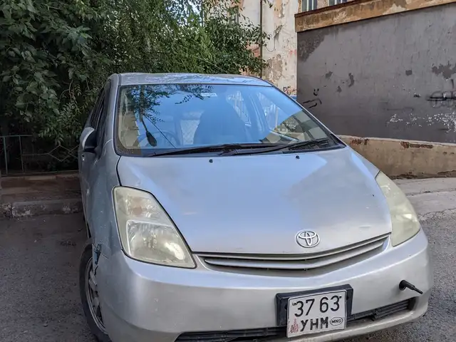 Toyota Prius 20