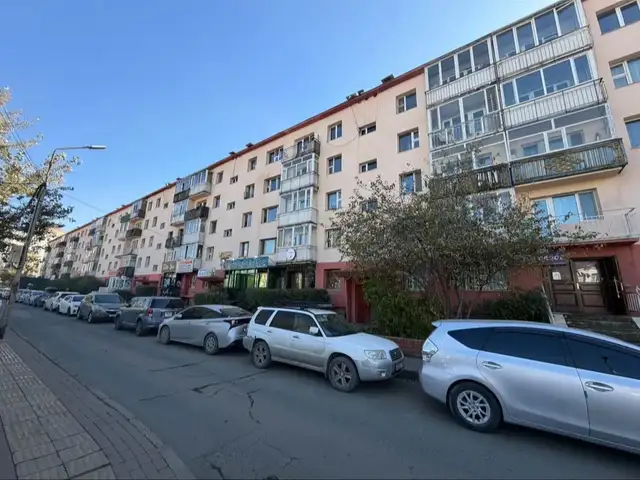 Сбд 5 хороо 2 өрөө 60мкв, Улаанбаатар — Сүхбаатар — 5-р хороо