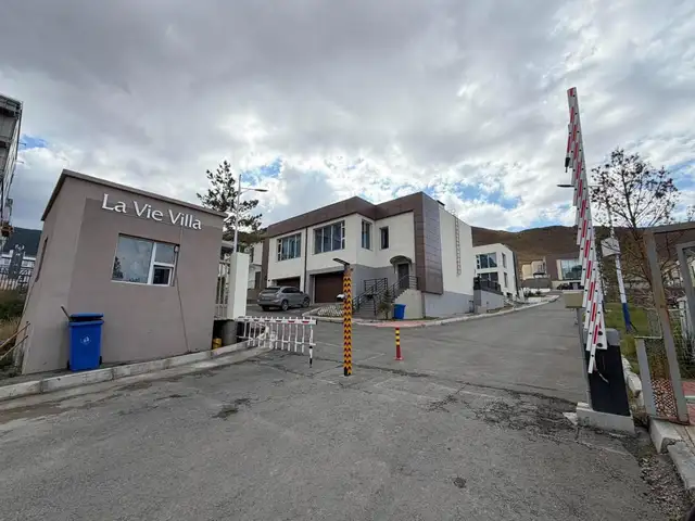 Хүүшийн аманд байрлах la vie villa хотхонд 213,39мкв 2 давхар таун хаус, Улаанбаатар — Хан-Уул — Хүүшийн ам