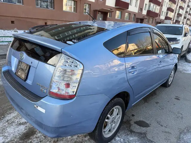 Toyota Prius 20