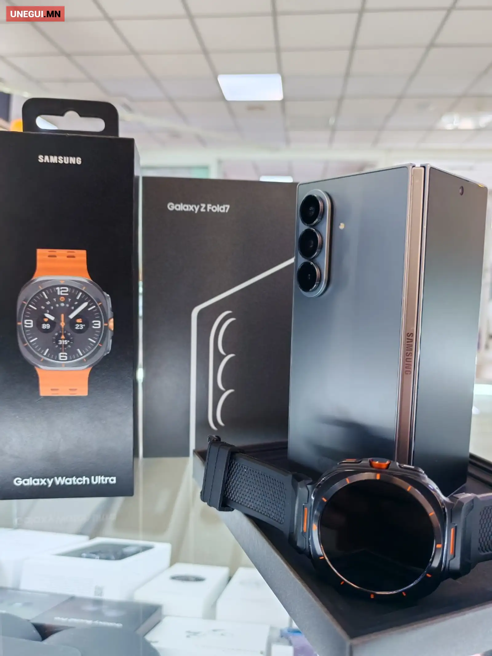 Samsung z fold 7 +watch ultra, Улаанбаатар — Чингэлтэй — Тэнгис кино театр