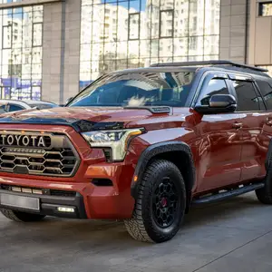 Toyota Sequoia