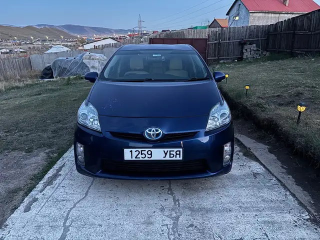 Toyota Prius 30
