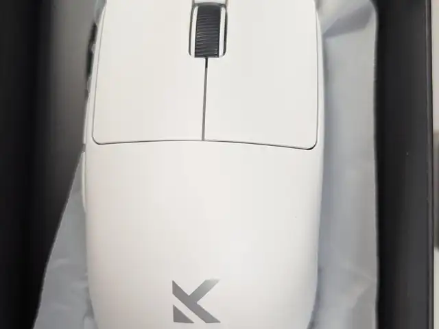 Mchose l7 pro цагаан mouse, Улаанбаатар — Хан-Уул — 19-р хороолол