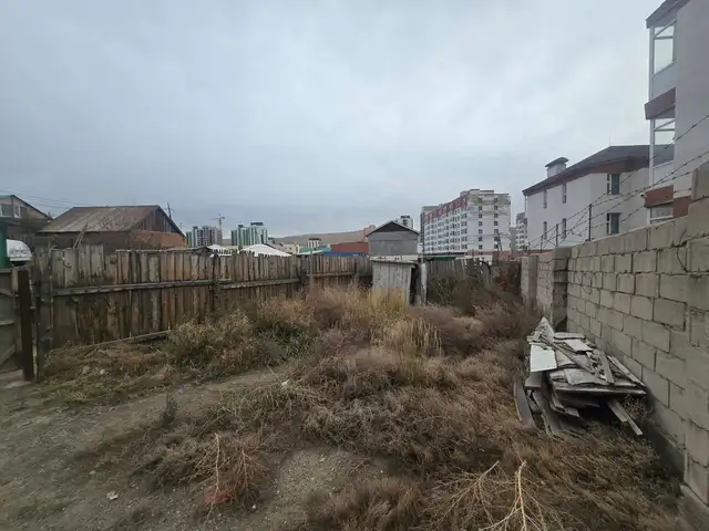 Хашаа байшин, Улаанбаатар — Баянзүрх — Амгалан