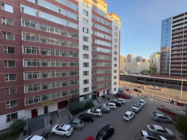 Төв цэнгэлдэх хурд хороололд 1 өрөө 32мкв байр, Улаанбаатар — Хан-Уул — Хурд