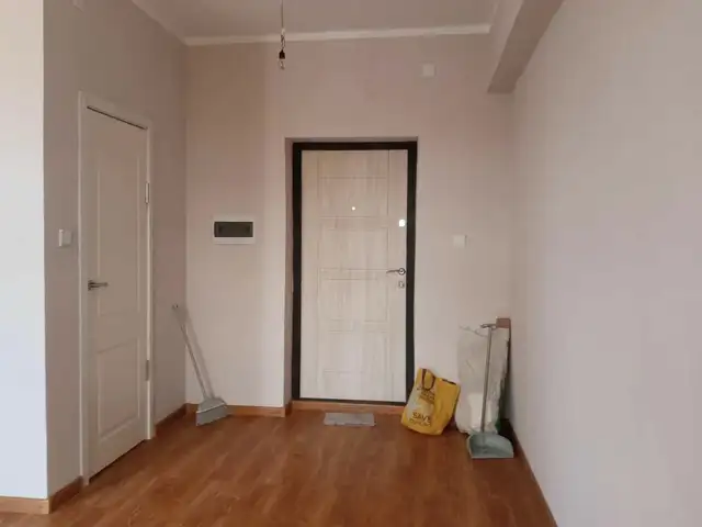 Нисэхэд 1 өрөө байр 29.3m2, Улаанбаатар — Хан-Уул — 21-р хороо