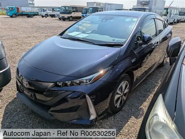 Toyota Prius PRIME 52