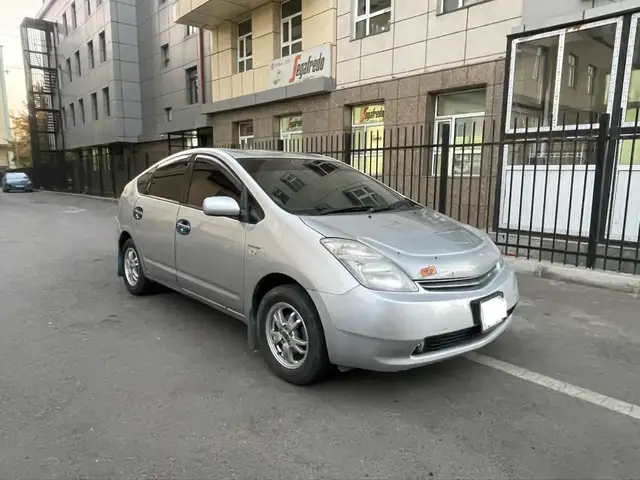 Toyota Prius 20