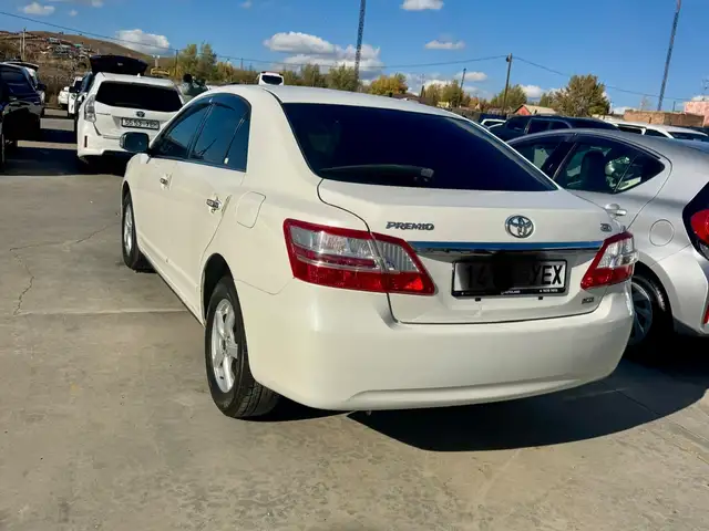 Toyota Premio