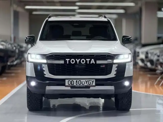 Toyota Land Cruiser 300
