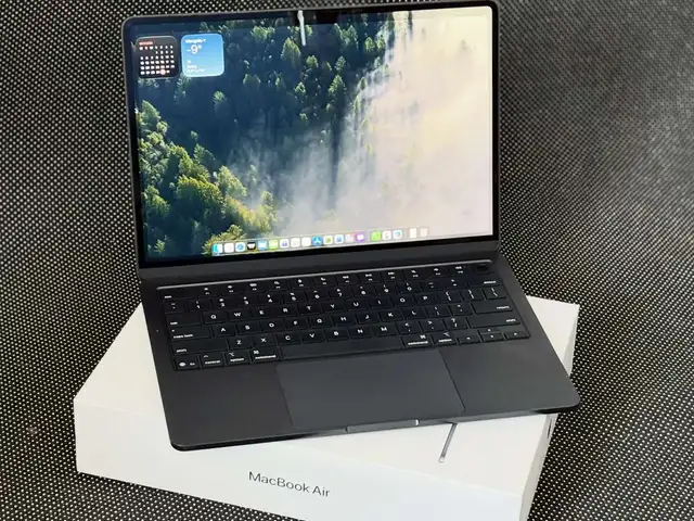Apple 13.6, Apple M4, 16 GB RAM, 256 GB, Улаанбаатар — Хан-Уул — 120 мянгат