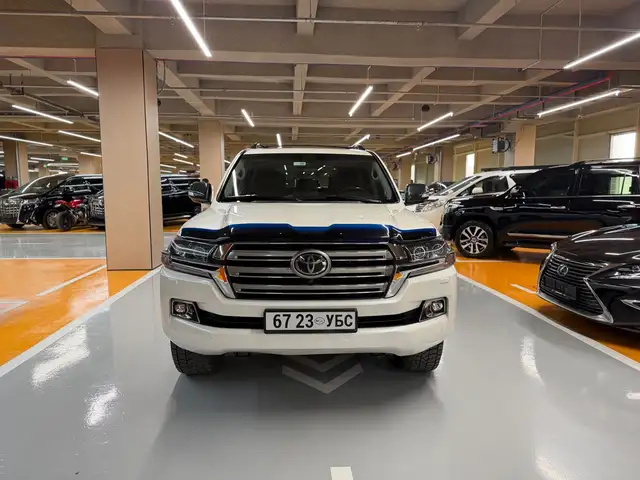 Toyota Land Cruiser 200