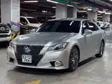 Toyota Crown, 2015/2025, Улаанбаатар — Хан-Уул — Соёолж Авто худалдаа - 2
