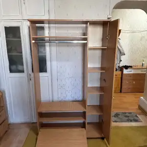 Үүдний өлгүүр, Улаанбаатар — Чингэлтэй — 5-р сургуулийн ойролцоо