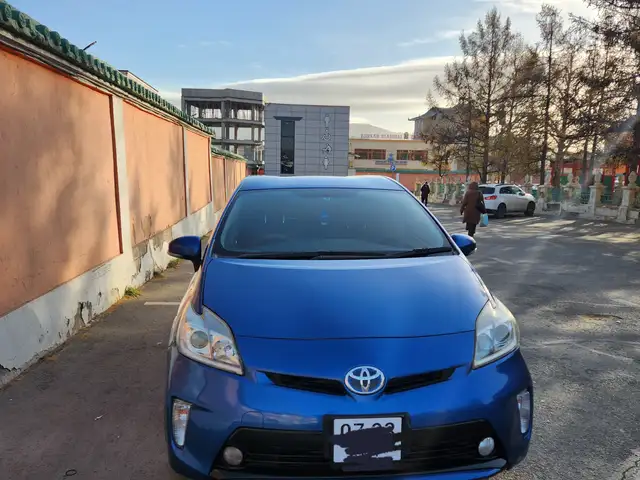 Toyota Prius 30