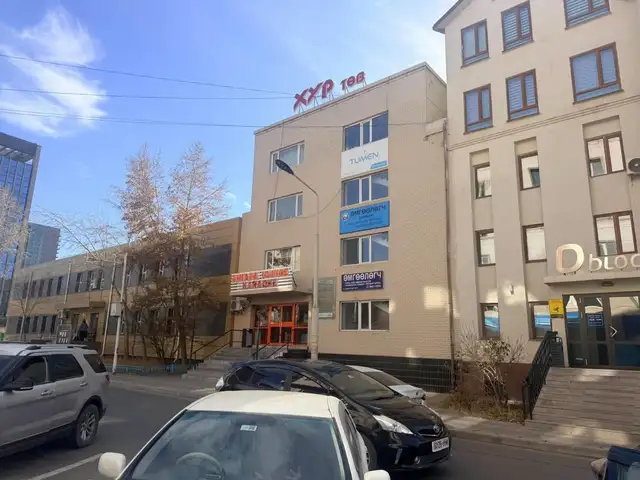 Бгд 3 хороо төмөр зам ганзам зочид буудлын хажууд кароеке рестарон, Улаанбаатар — Баянгол — Төмөр зам