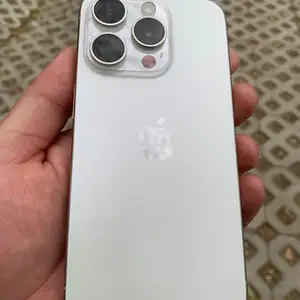 Apple iPhone 15 Pro, 256 gb, White Titanium, Улаанбаатар — Чингэлтэй — Хүнсний 1-р дэлгүүр