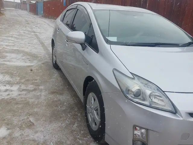 Toyota Prius 30