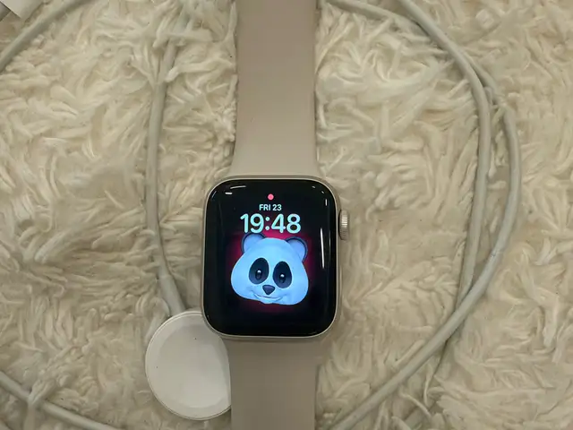 Iwatch se 40mm, Улаанбаатар — Хан-Уул — Зайсан