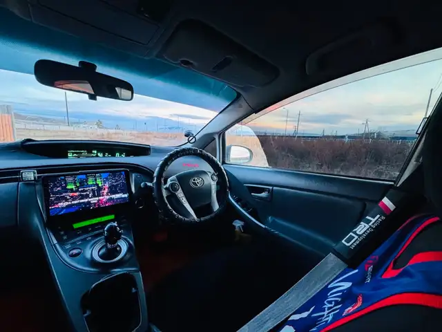 Toyota Prius 30