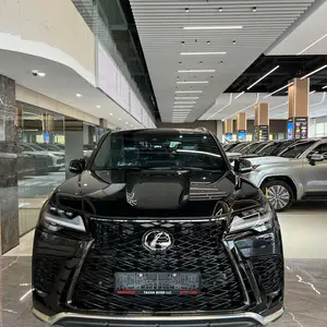 Lexus LX 600