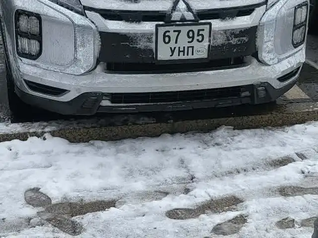 Mitsubishi Бусад