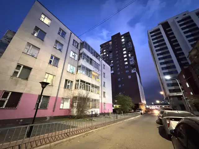 Барс захын хойд талд 2 өрөө байр 62мкв, Улаанбаатар — Баянгол — 1-р хороо