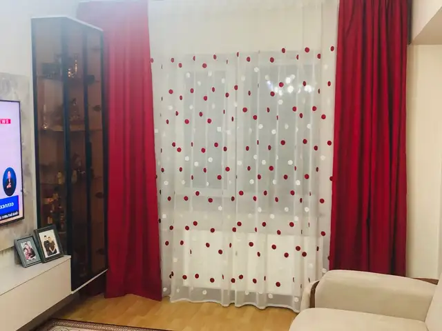 Улаан хөшиг, Улаанбаатар — Баянзүрх — 1-р хороо