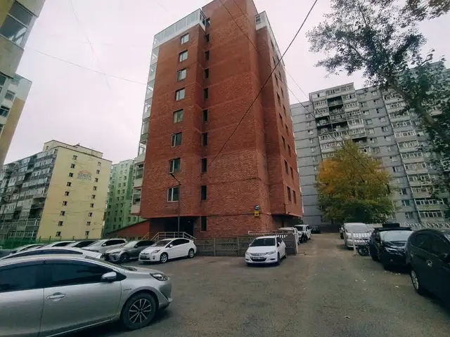 Бгд 54-р сургуулийн баруун талд 41-р байранд 25мкв дулаан зогсоол, Улаанбаатар — Баянгол — 4-р хороолол