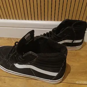 VANS түрийтэй үдээстэй дотортой өвлийн пүүз, Улаанбаатар — Баянзүрх — Баянмонгол хороолол