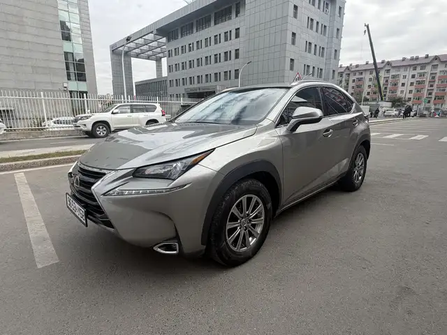 Lexus NX
