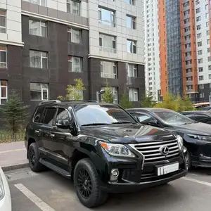 Lexus LX 570