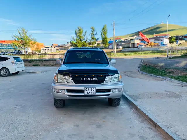Lexus LX 470