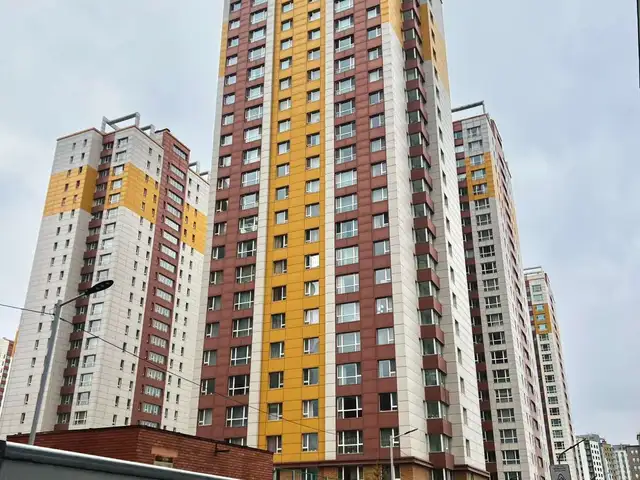 Бгд нарны хороололд 3 өрөө 69.7м2 байр, Улаанбаатар — Баянгол — Нарны хороолол