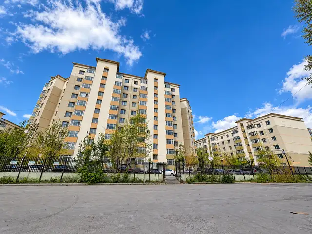 13-р хороолол 84-р сургуулийн хойно 135м2 5 өрөө, Улаанбаатар — Баянзүрх — 15-р хороо