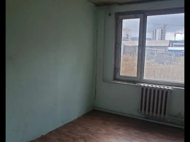 Эрдэнэ толгойт хажуу өрөө, Улаанбаатар — Баянзүрх — 8-р хороо