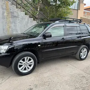 Toyota Kluger