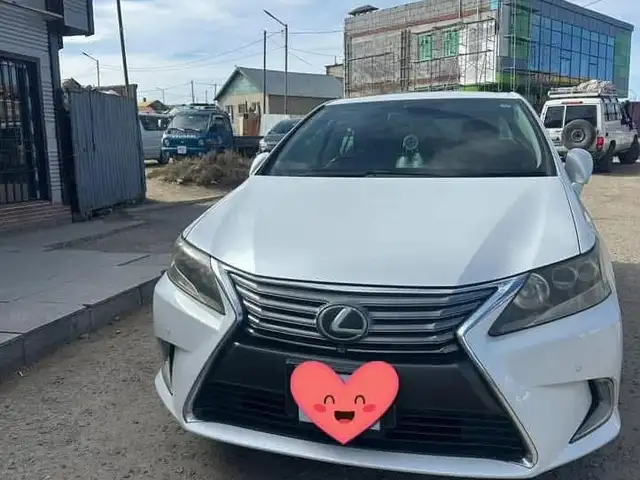 Lexus HS