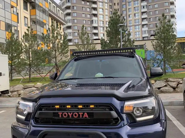Toyota Tacoma