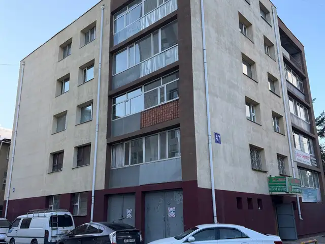 Хотын төвд , герман элчингийн урд 2 өрөө байр 50мкв, Улаанбаатар — Сүхбаатар — 1-р хороо
